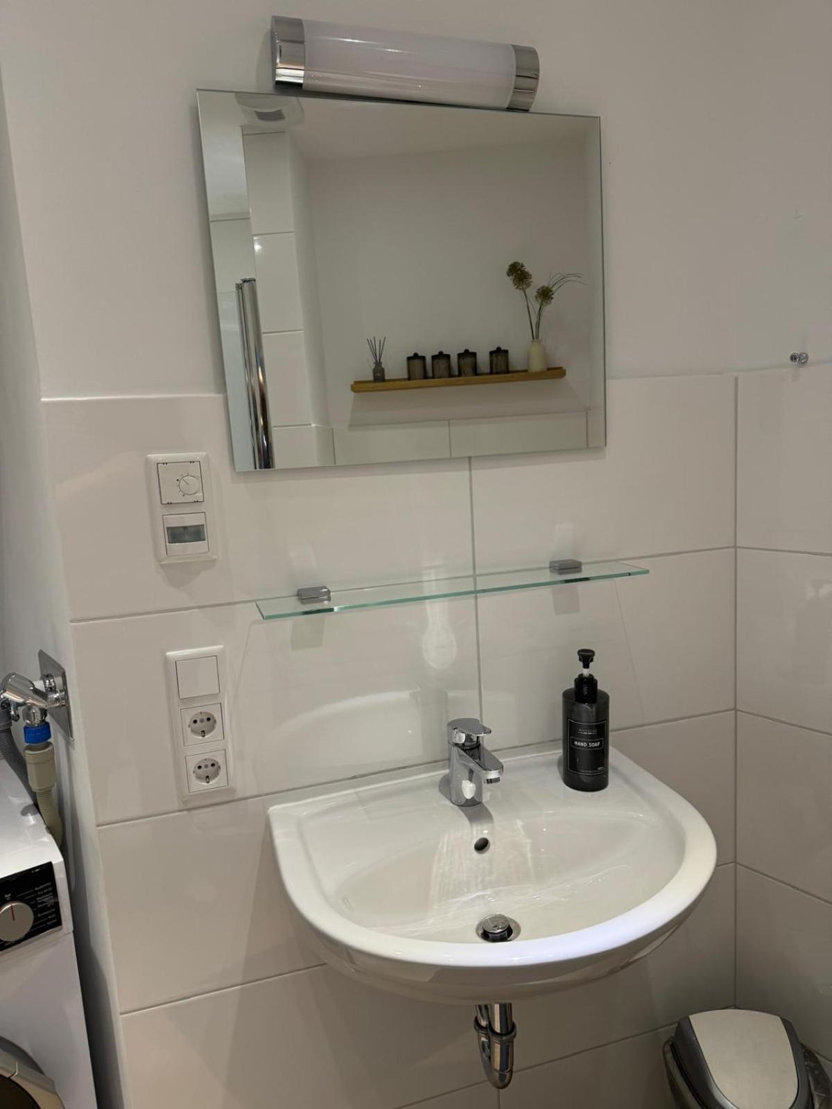 Boutique Apartment Loreley- Charmante Stillvolle Unterkunft Osnabrück Exteriör bild